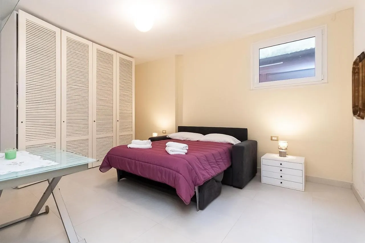 Lerici Natural Suite Con Wi-Fi Italy